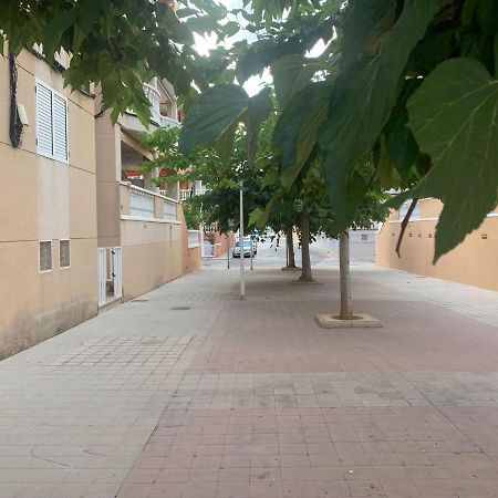 Beachfront Apartment With A Private Garden On The Ground Floor Moncófar Exteriör bild