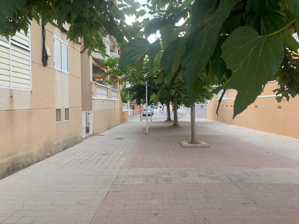 Beachfront Apartment With A Private Garden On The Ground Floor Moncófar Exteriör bild