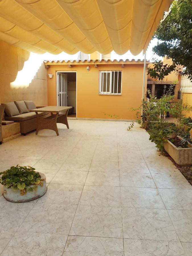 Beachfront Apartment With A Private Garden On The Ground Floor Moncófar Exteriör bild