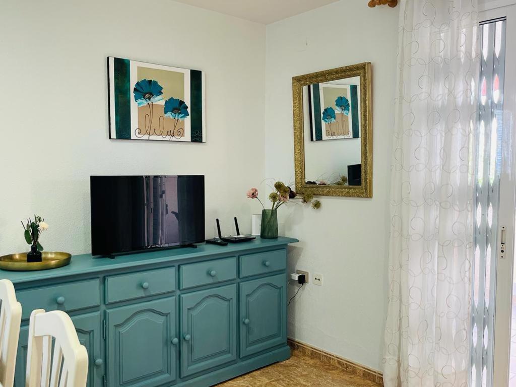 Beachfront Apartment With A Private Garden On The Ground Floor Moncófar Exteriör bild